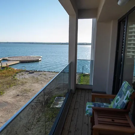 Deluxe By Sunny Apartment Mamaia